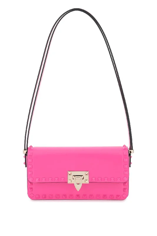 rockstud23 east-west leather shoulder bag