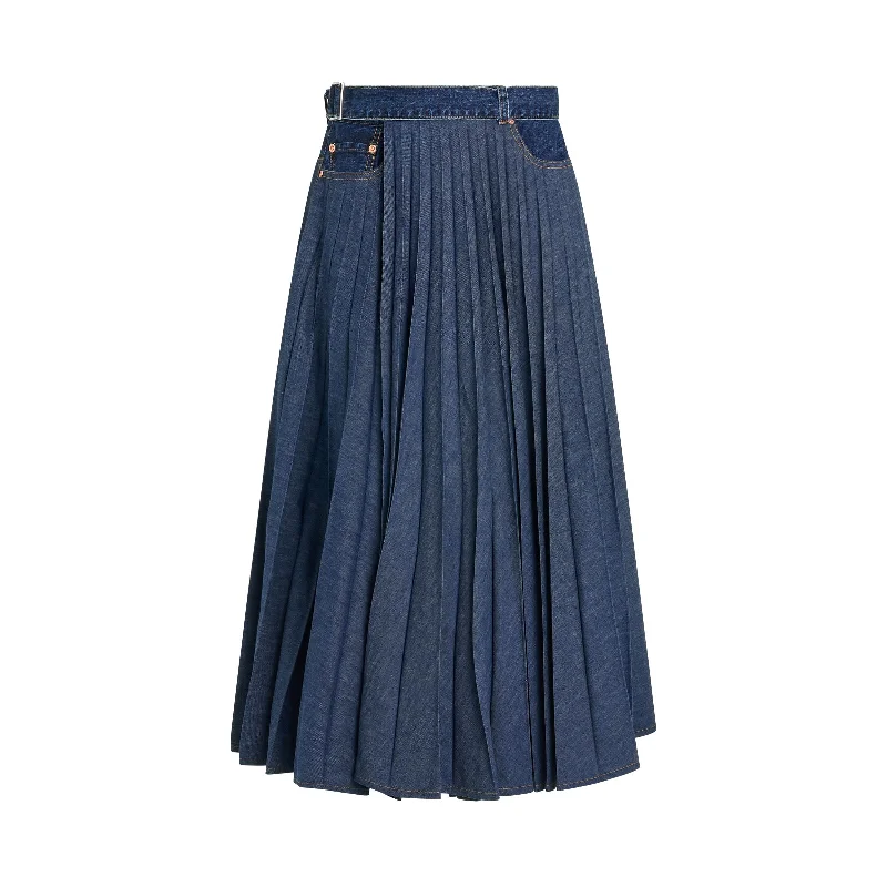 Bucket bags with embossed designs for a unique and luxurious fashion accessory-Pleated Denim Skirt in Blue