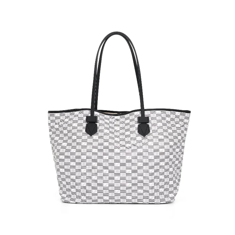 Best bucket bags with vintage-inspired designs for a timeless and elegant style-Saint Tropez Tote Bag LR in White