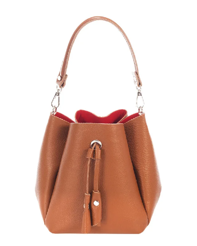 Bucket bags with monochromatic designs for a sleek and minimalist fashion accessory-Italian Leather Drawstring Leather Bucket Bag