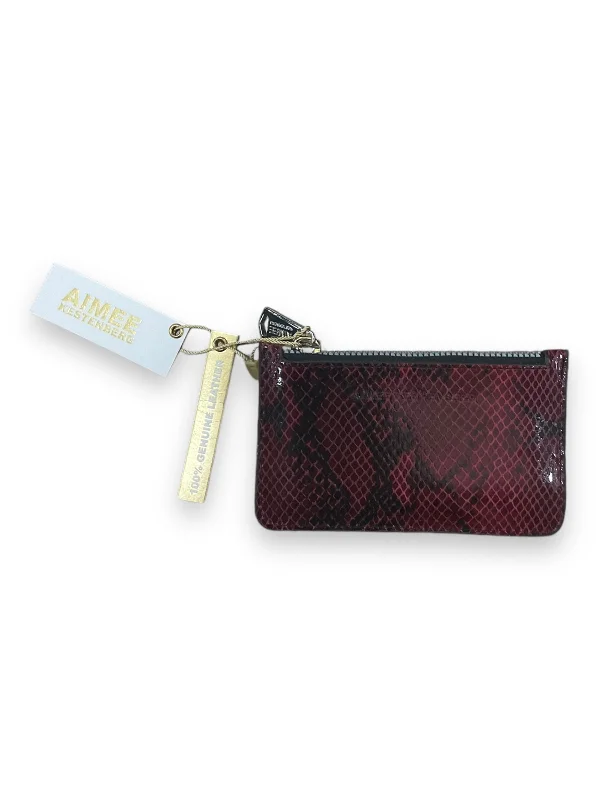 Handle bags with sleek zippers for closure -Coin Purse By Aimee Kestenberg, Size: Small