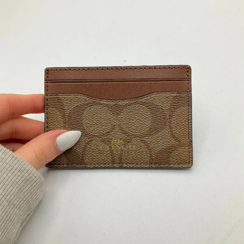 Handle bags with vegan suede for softness -Coin Purse Designer By Coach, Size: Small