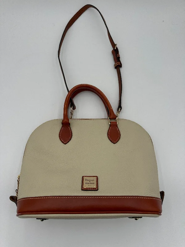 Handle bags with neutral tones for versatility -Crossbody Designer By Dooney And Bourke, Size: Medium