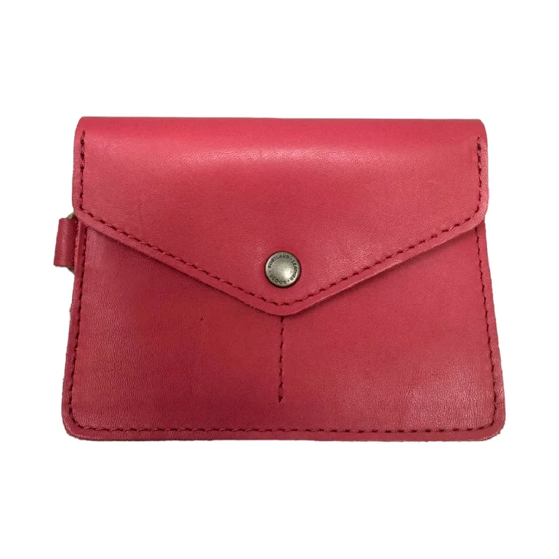 Handle bags with vintage vibes for nostalgia -Envelope Wristlet Leather By Portland Leather Co, Size: Medium