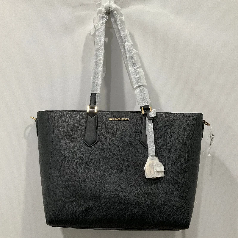 Handle bags with spacious interiors for storage -Handbag Designer By Michael Kors, Size: Large