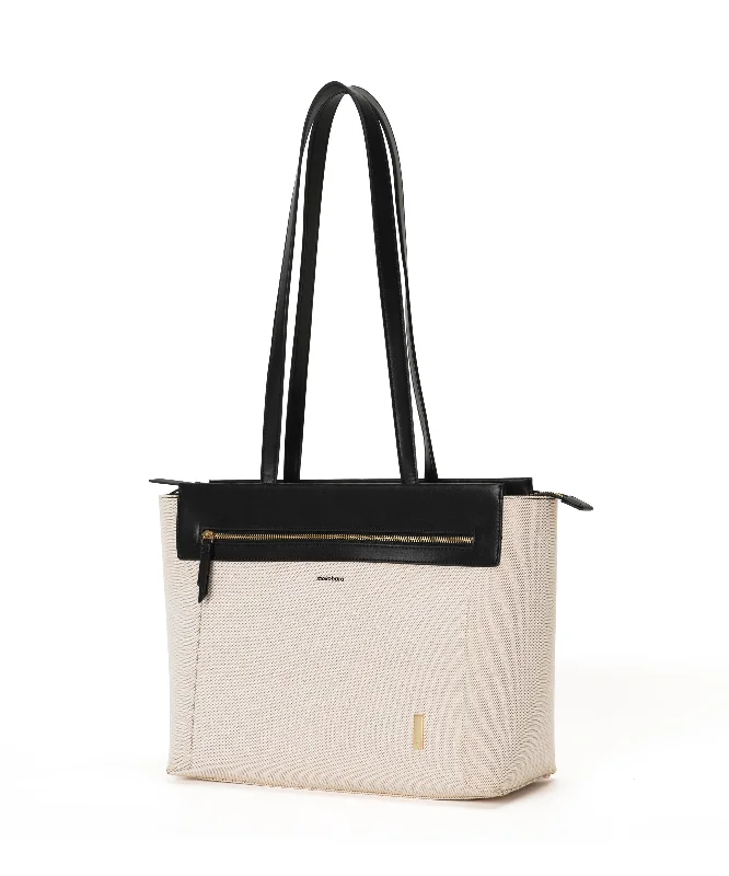 Handle bags with zipper tops for security -The Dawn Tote