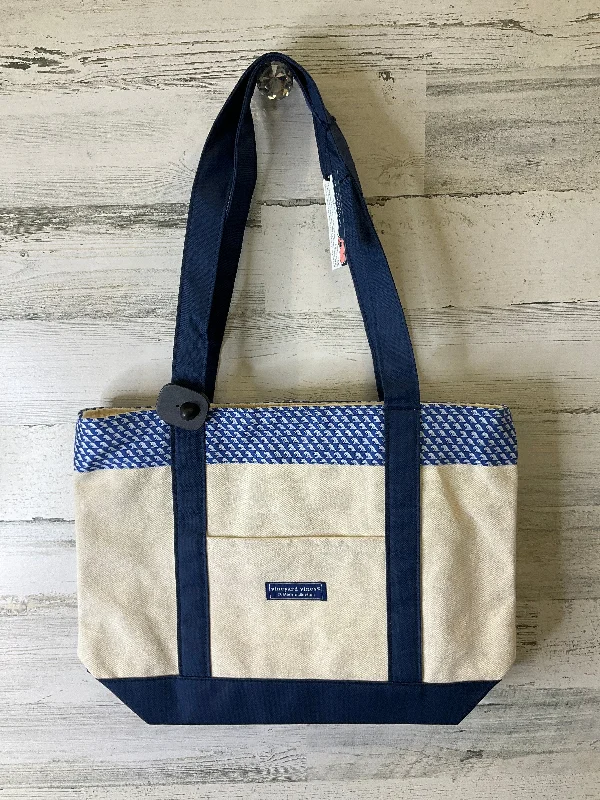 Handle bags with bohemian tassel embellishments -Tote By Vineyard Vines, Size: Medium