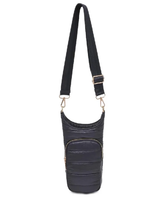 Handle bags with bright accents for pop -Urban Expressions Jace Crossbody