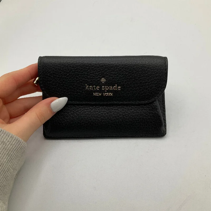 Handle bags with bold logos for branding -Wallet Designer By Kate Spade, Size: Small